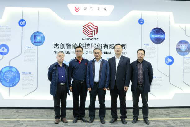 1543226073103185.jpg IMG_6067.JPG